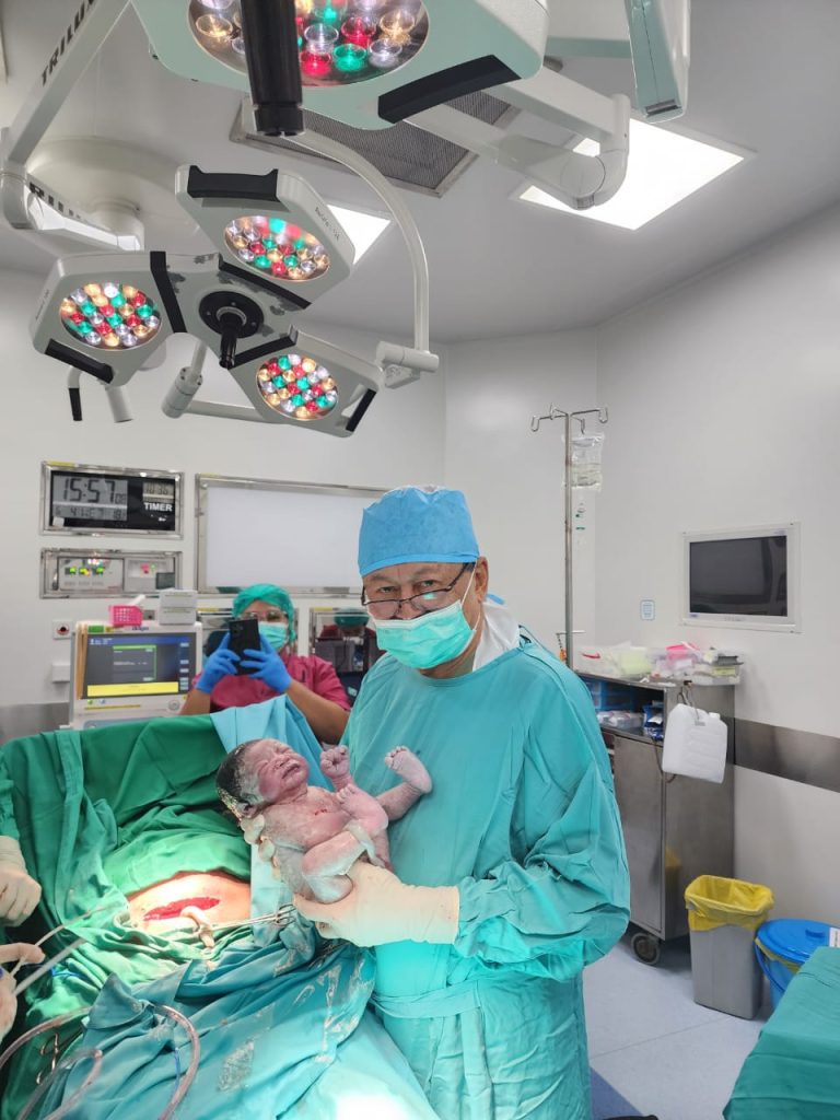 Melihat Perbedaan Sebagai Berkat: Komunikasi Jiwa Ibu dan Janin dalam Pendampingan Kehamilan Melihat Perbedaan Sebagai Berkat: Komunikasi Jiwa Ibu dan Janin dalam Pendampingan Kehamilan